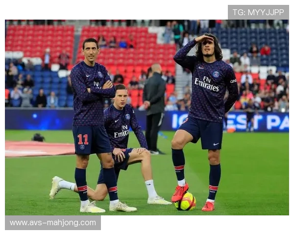 巴黎圣日耳曼边锋拉伤预计缺阵两周,将错过关键战役