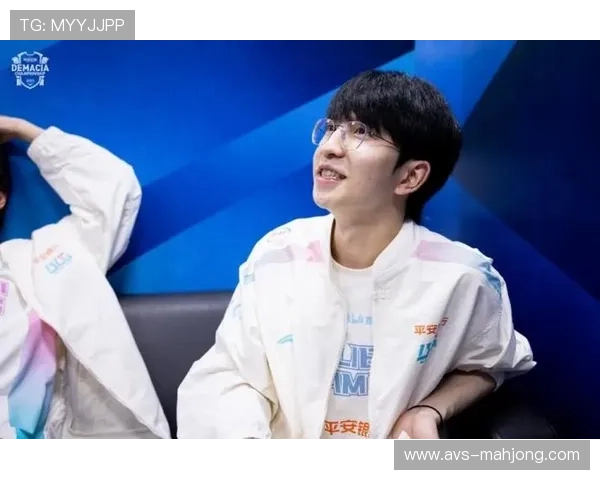 IG新AD漏碰拳仪式，ELK赛后淡定回应专注比赛